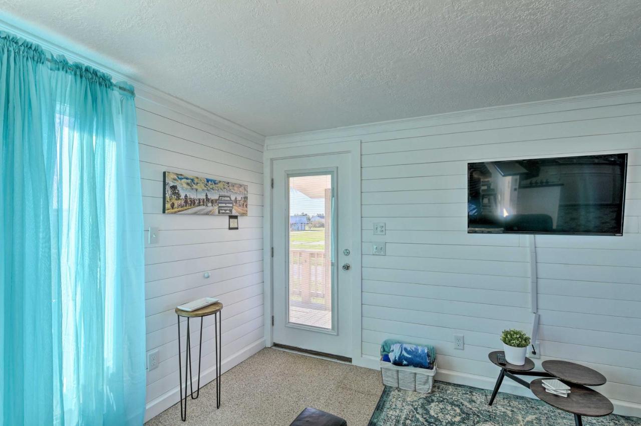 Open-Concept Cottage Less Than 1 Mi To Beach! 서프사이드 비치 외부 사진