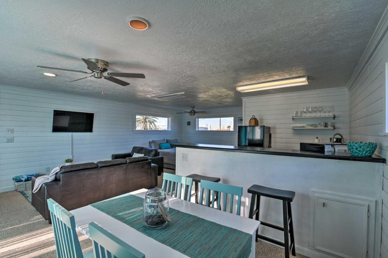 Open-Concept Cottage Less Than 1 Mi To Beach! 서프사이드 비치 외부 사진